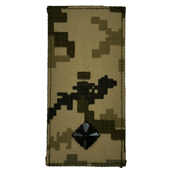 Молодший лейтенант з металевою фурнітурою. Погон ЗСУ